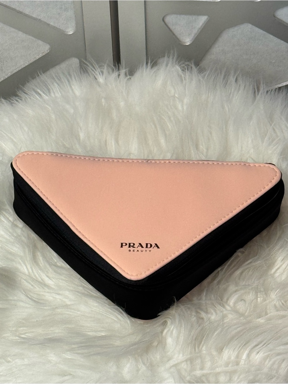 New Arrivals! Prada Beauty Pale Pink & Black Triangular Cosmetic Case . - Picture 6 of 10